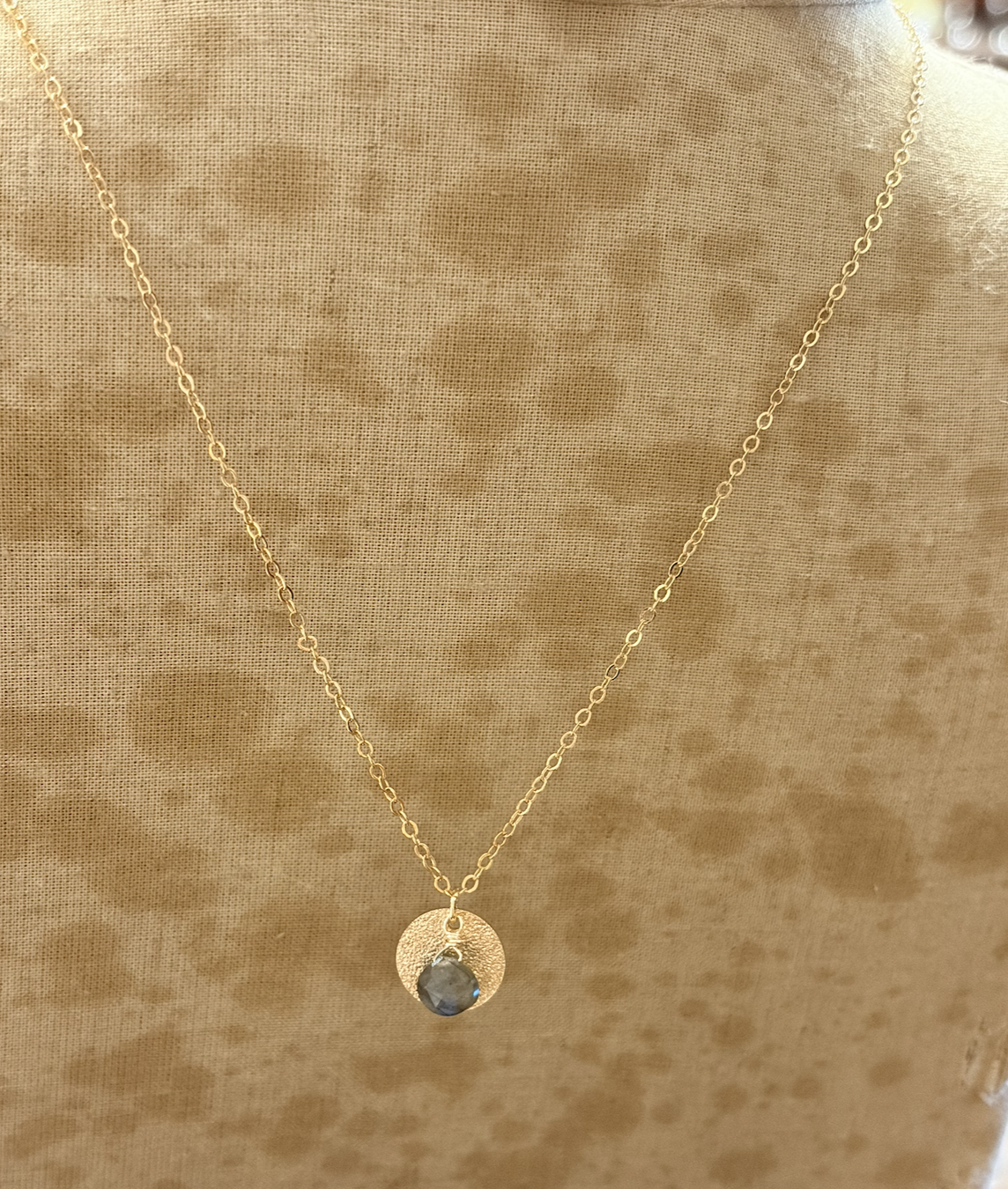 Disc Necklace