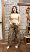 Embroidered Barrel Jeans